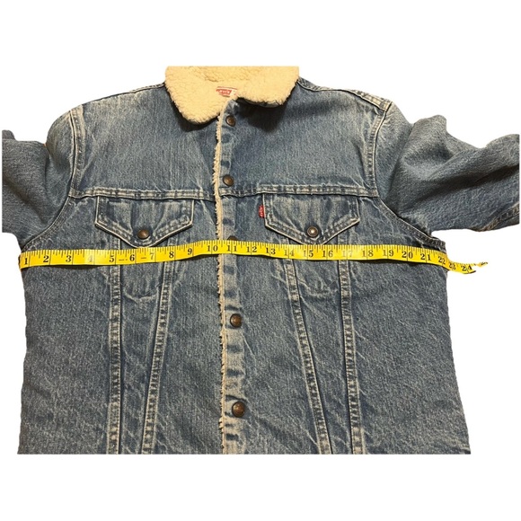 Vintage Levi’s 70505 Sherpa Trucker Jacket Size 42 Light Stonewash USA Made - Picture 5 of 16